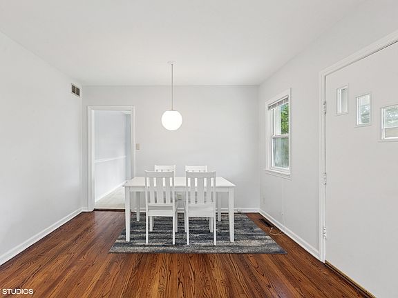 5th image of 17W364 3rd St