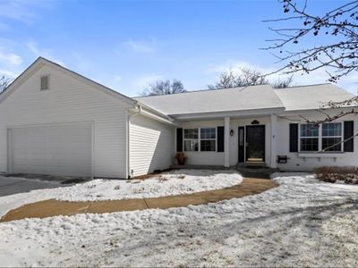 430 N Shore Ct, Pewaukee, WI, 53072
