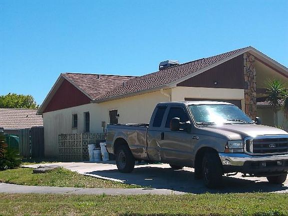 3rd image of 1338 Jambalana Dr