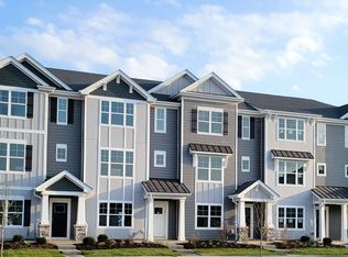 535 Yosemite Way, Mundelein, IL 60060