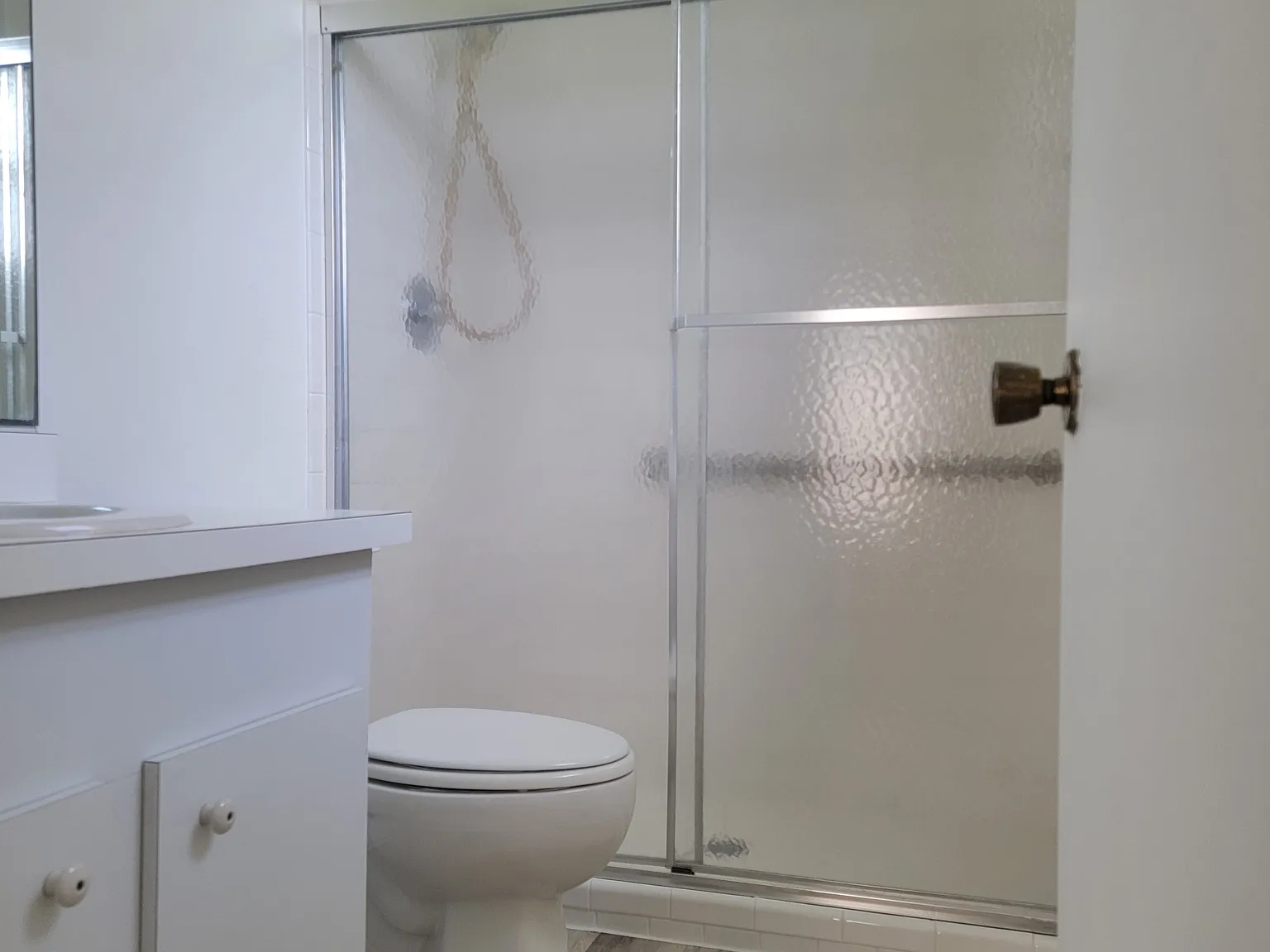 2 bed, 1050 sqft, $1,550 — Photo 3