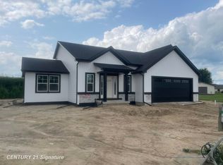 1085 Richland W, Hemlock, MI 48626