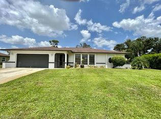 9115 Morris Rd, Fort Myers, FL 33967