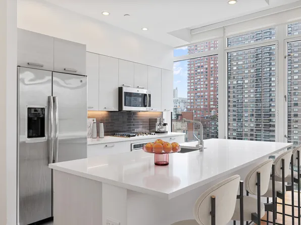 501 East 74th Street image 1 of 21