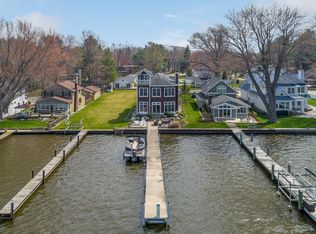 1991 Lakeway Dr, Holland, MI