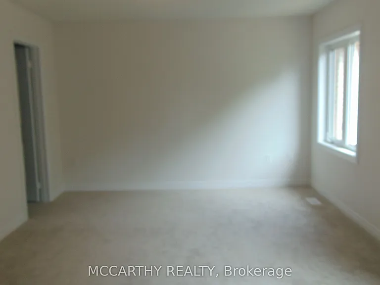 496 Black Cherry Cres — Photo 18