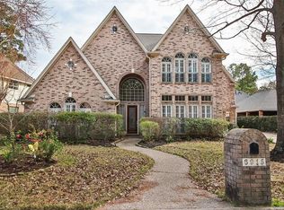 6915 Amber Ct, Houston, TX 77069