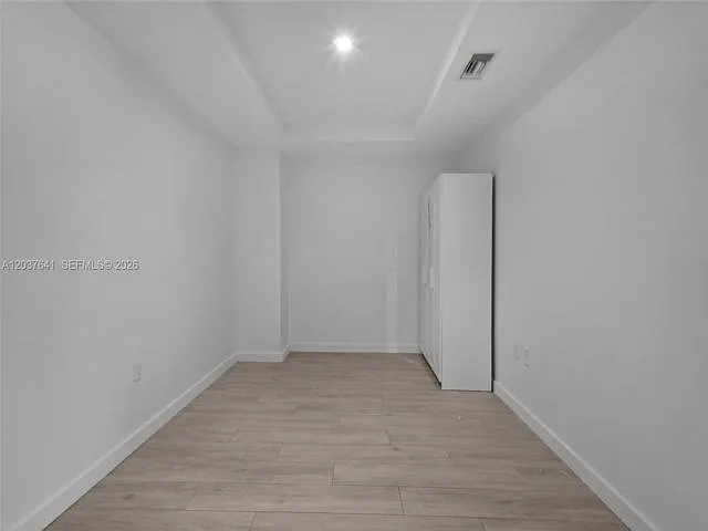 45 SW 9th St #2305 — Photo 10