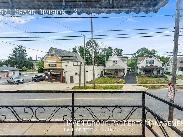 9571 Grand Division Ave #3 — Photo 20