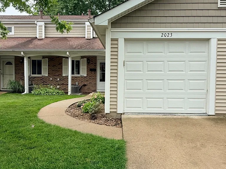 2023 Raleigh Pl — Photo 18