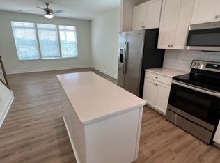 7209 Thorndale Ln, Charlotte, NC 28217