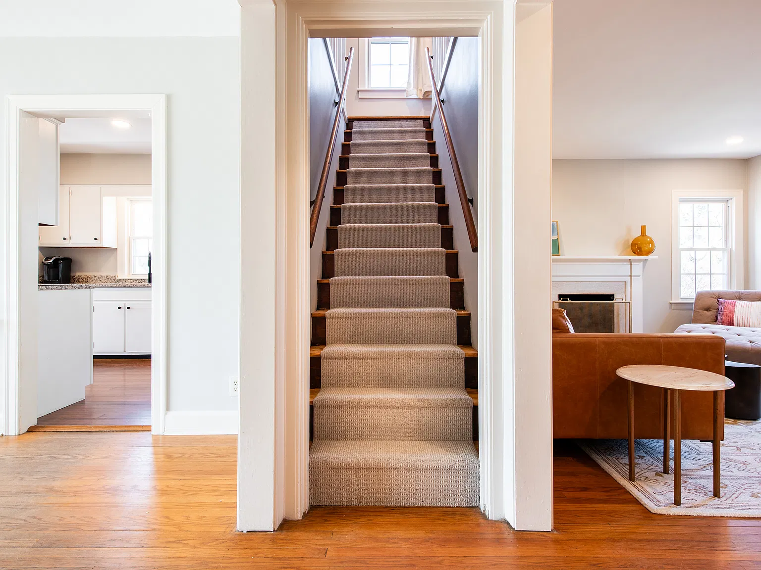 3 bed, 2430 sqft, $3,500 — Photo 4
