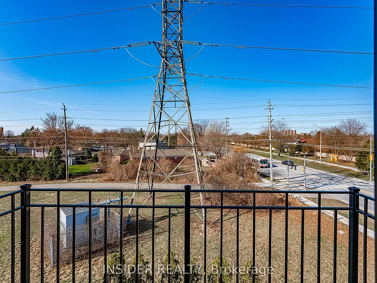 1812 Burnhamthorpe Rd E #90 — Photo 30