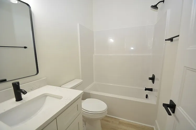 1410 South St — Photo 8