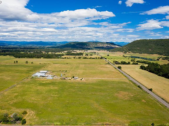 5th image of 10282 Highway 234 Gold Hl