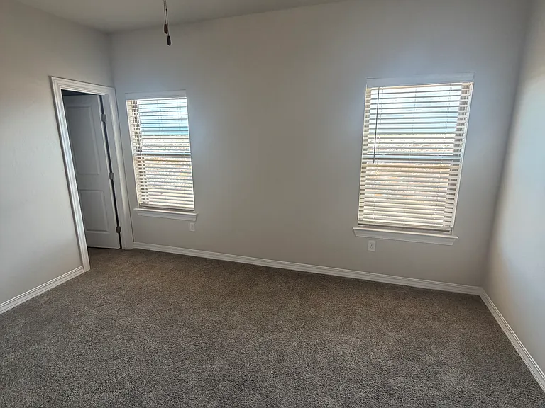14545 Mariam Hanna St — Photo 11