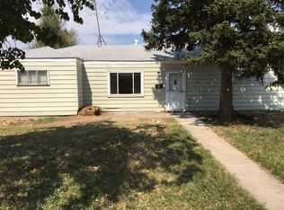 870 Vaughn St, Aurora, CO 80011