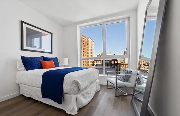 Rented by Compass | media 19