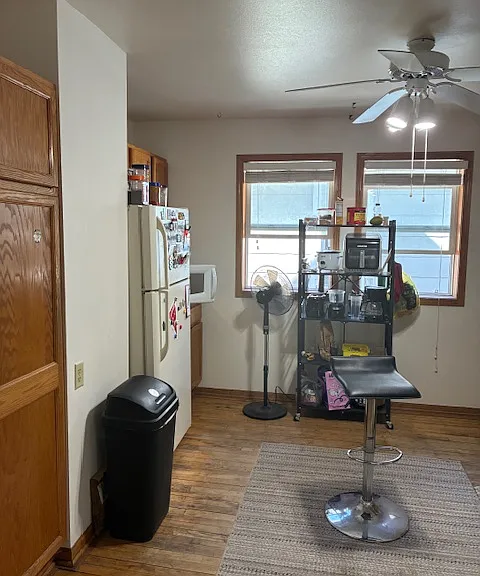 1144 E Mifflin St #2 — Photo 4