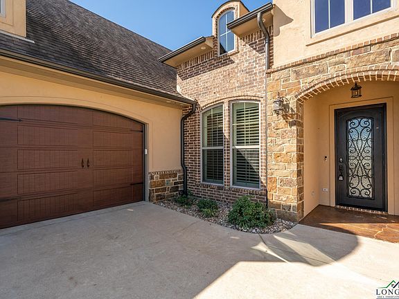 3rd image of 112 Circle Club Ln