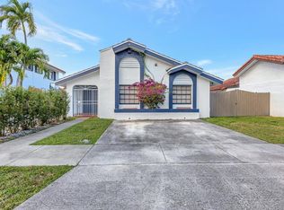 13585 SW 99th Ter, Miami, FL 33186