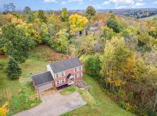 32 Bittersweet Dr, Alexandria, KY 41001