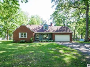 10591 N Meridian Rd, Pleasant Lake, MI 49272