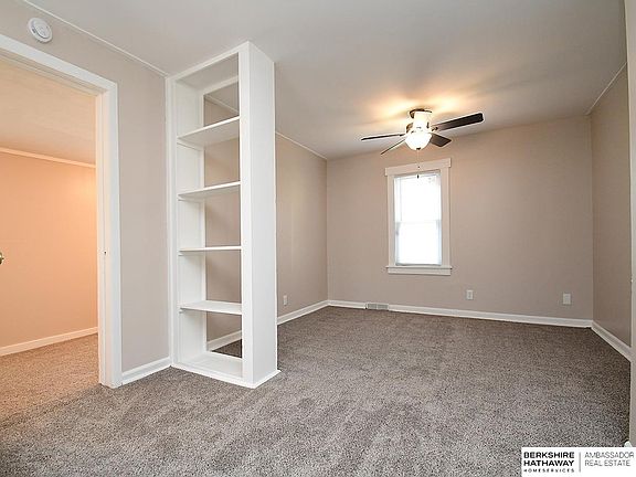 5th image of 4474 Hillsdale Ave