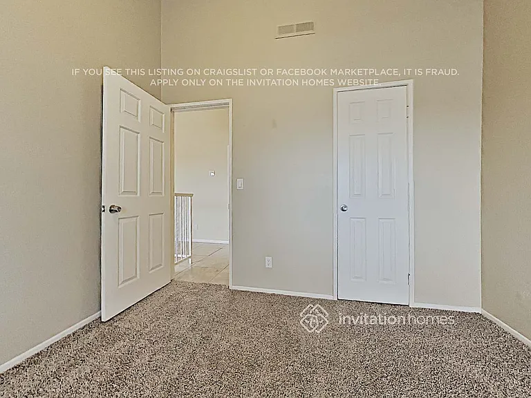 248 E Louise St — Photo 16