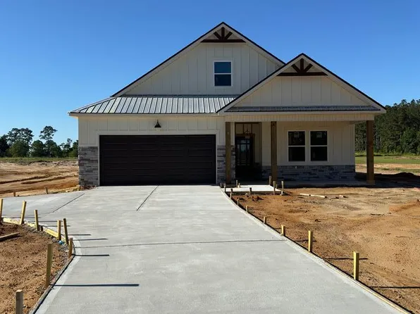 1468 E Smithville Rd, Dothan, AL 36301