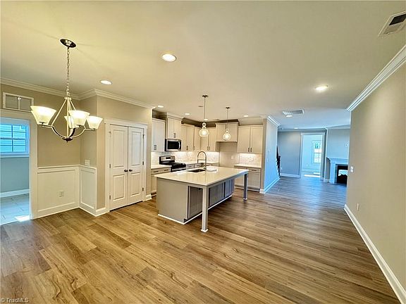 2nd image of 1044 Fairhaven Dr Lot 100
