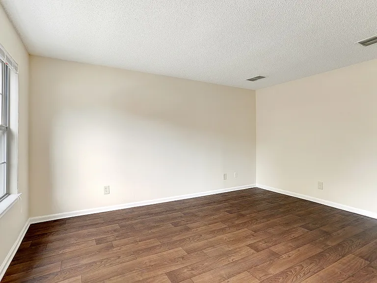 Terrace Park Apartments — Photo 14