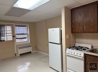 160-16 Booth Memorial Ave #1, Fresh Meadows, NY 11365