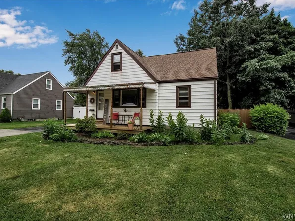 1837 Como Park Blvd, Lancaster, NY 14086