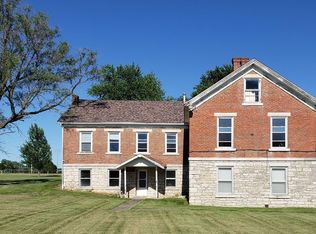 57 5th St, West Pt, IA 52656