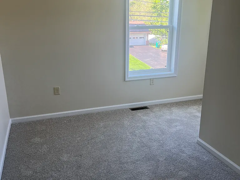 203 W Pine St — Photo 14