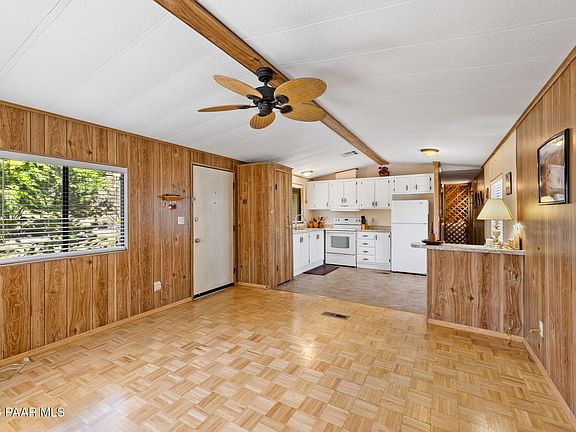 4th image of 2222 River Trail Rd