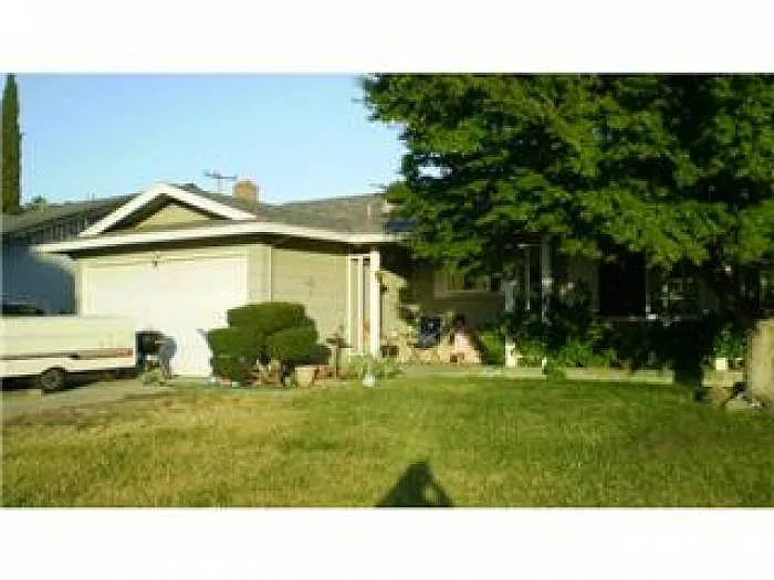 3430 Mount Prieta Dr photo 1