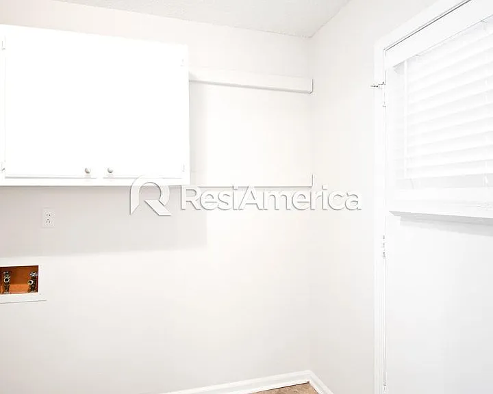 3922 N Heatherhill Dr — Photo 7