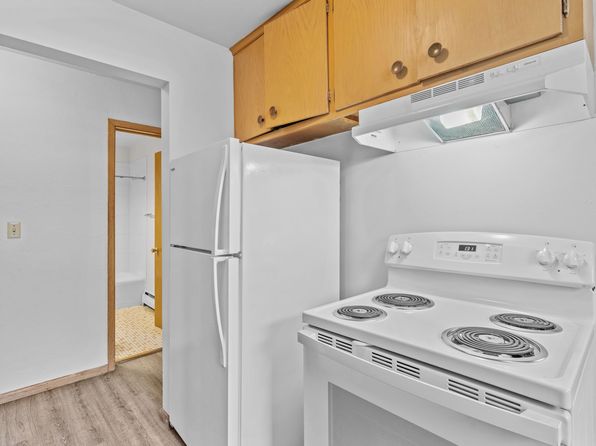 1845 Larpenteur Ave W #2