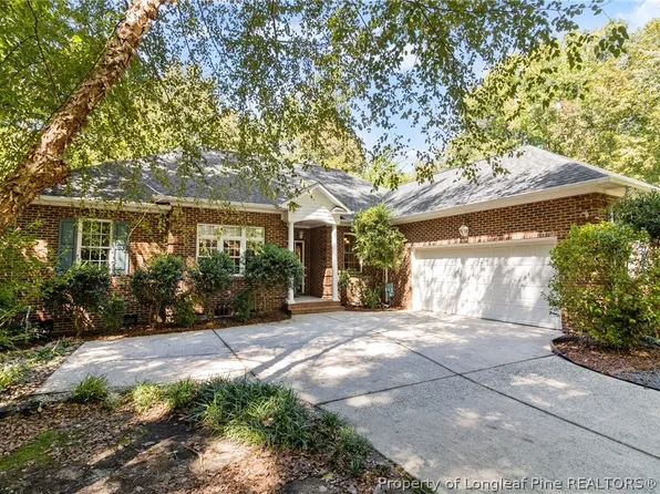 640 Chelsea Dr, Sanford, NC 27332