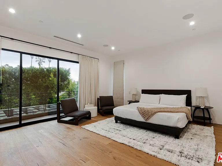 356 N La Jolla Ave — Photo 17
