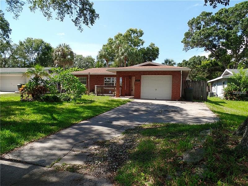 1st image of 805 7th St S