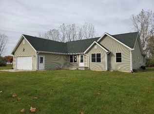 648 Independence Ave, Argos, IN 46501