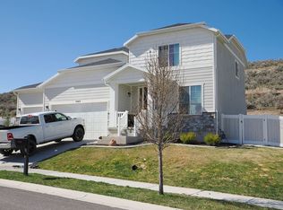7543 N Riva Ridge Rd UNIT B, Eagle Mountain, UT 84005