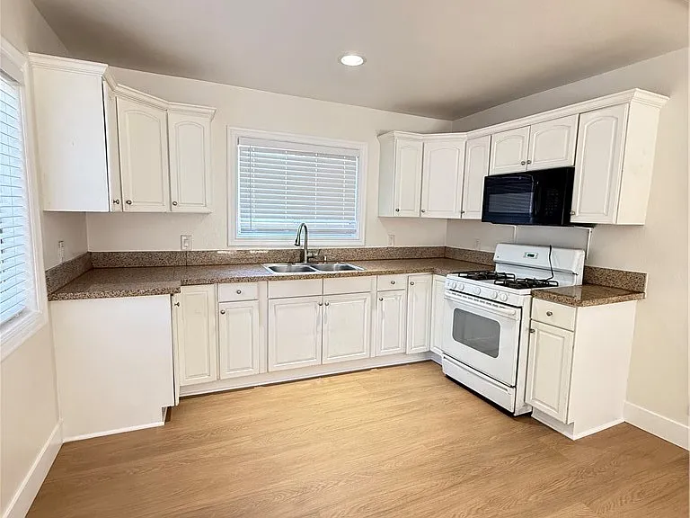10556 El Dorado Ave — Photo 3