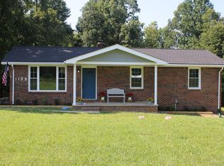 1129 Shiloh Rd, Lafayette, TN 37083
