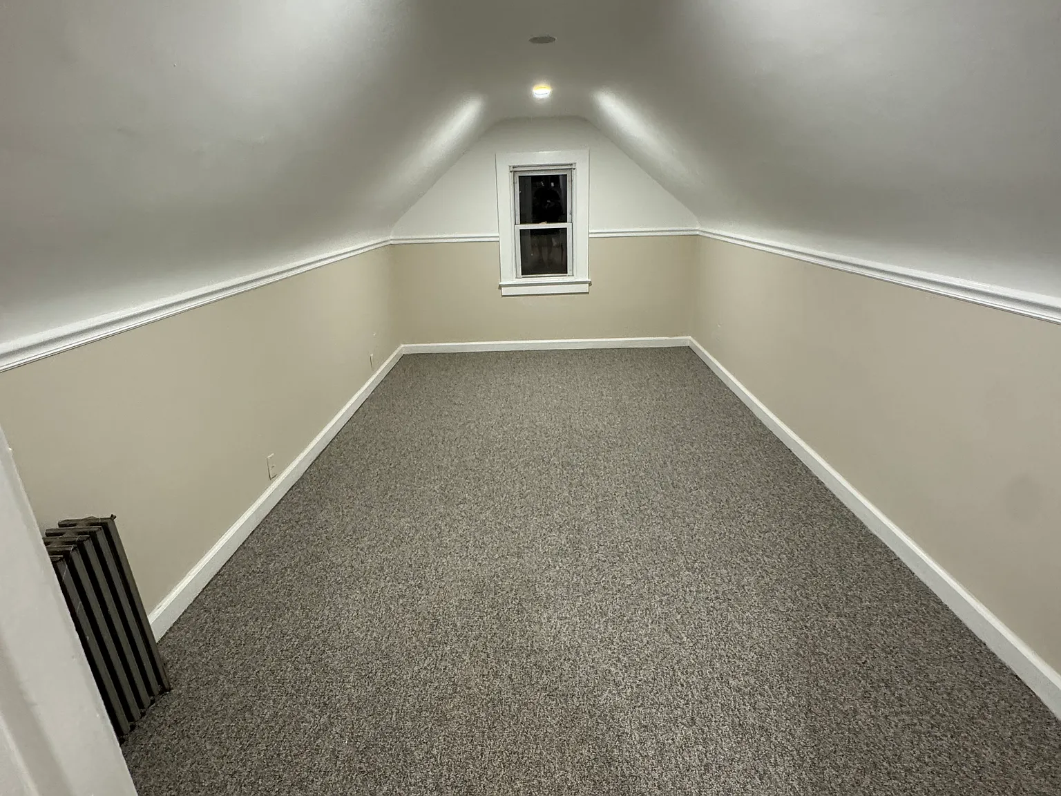 1 bed, 500 sqft, $1,900 — Photo 2