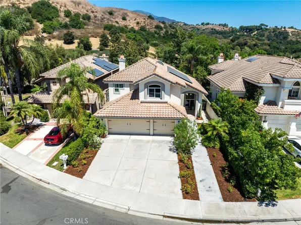 8 Mulberry Ln, Trabuco Canyon, CA 92679