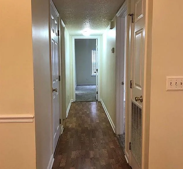 743 Coventry Ln #B7 — Photo 18